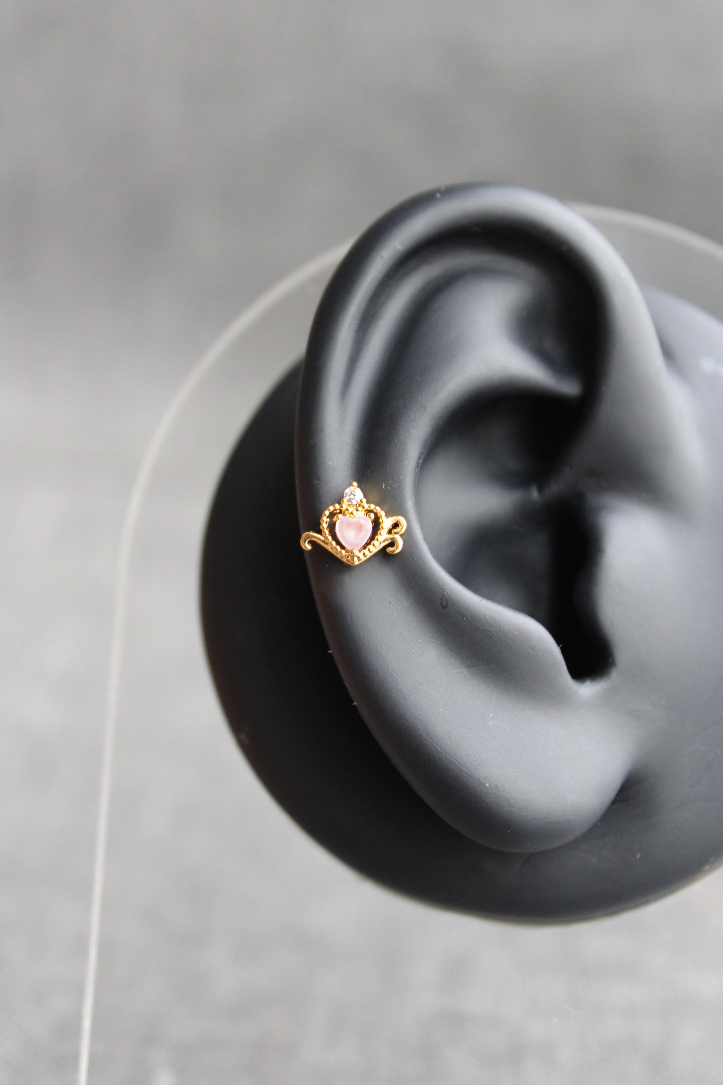 Pink Empress Heart Cartilage Earring (Gold)