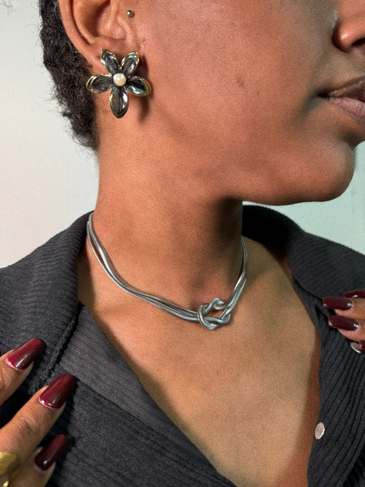 The Silver Knot Necklace