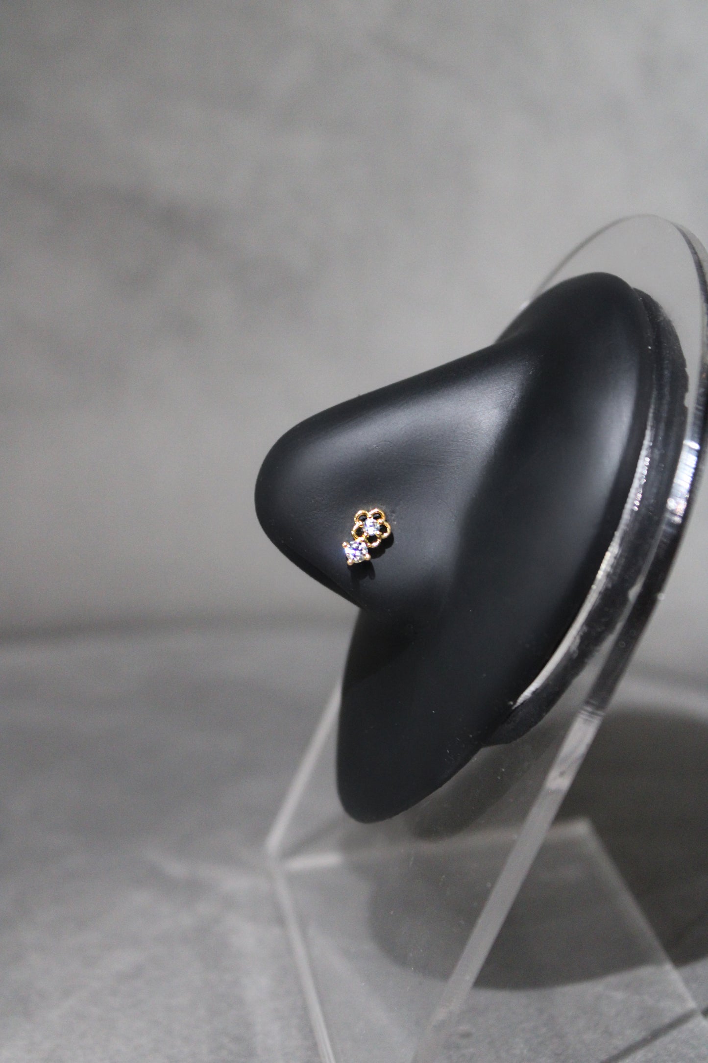 Mini Gold Flower Nose Ring