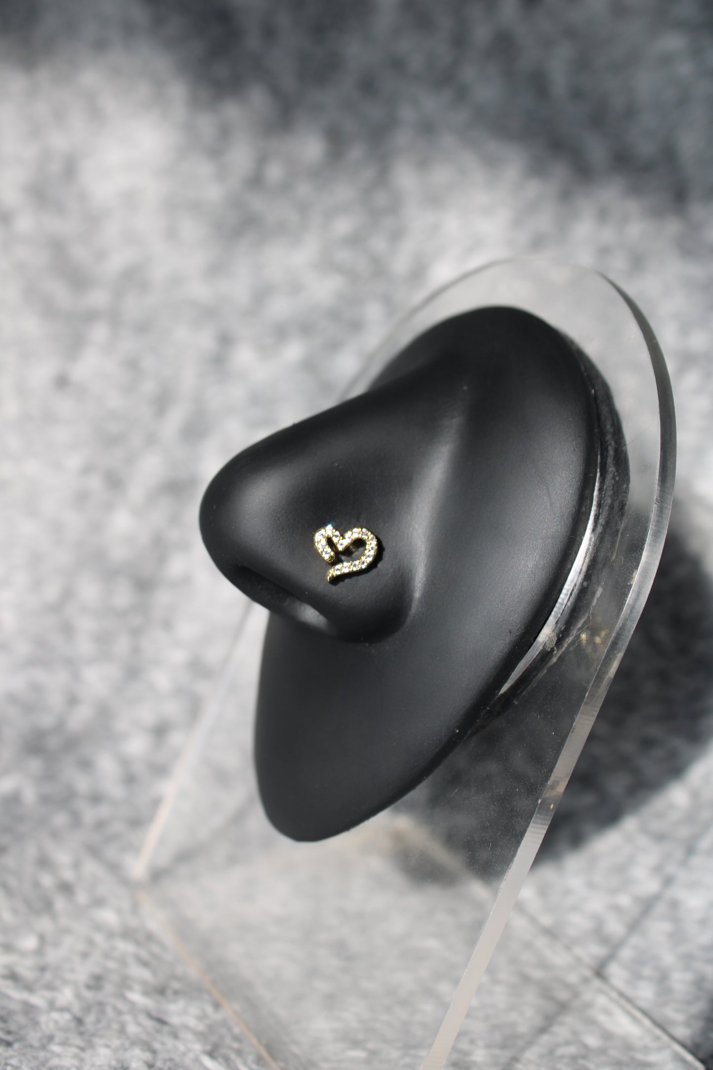 Open Heart Nose Ring (Gold)