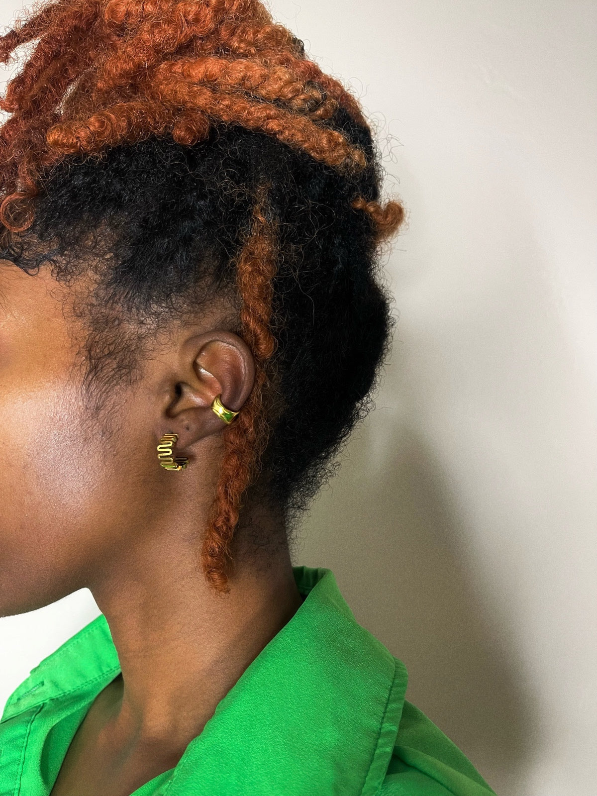 Mini Zigzag Earrings