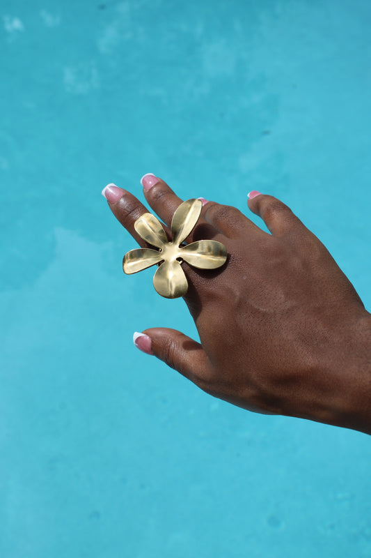 Large Flora Ring
