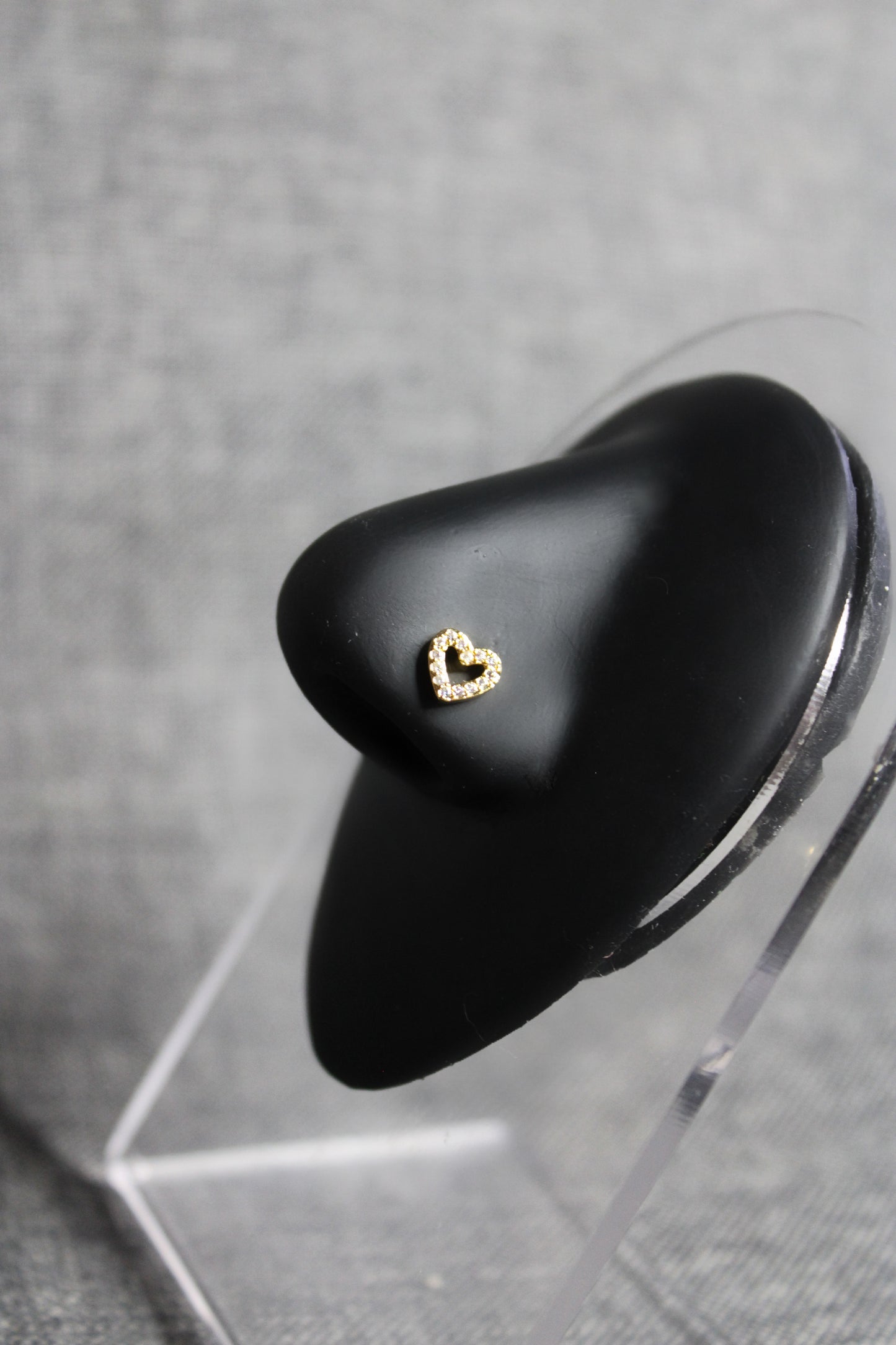 Simple Heart Nose Ring (Gold)