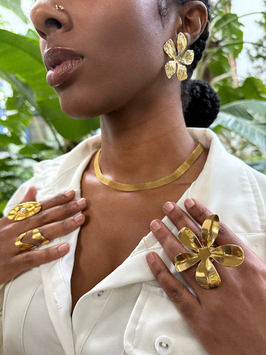 Gold Classic Necklace