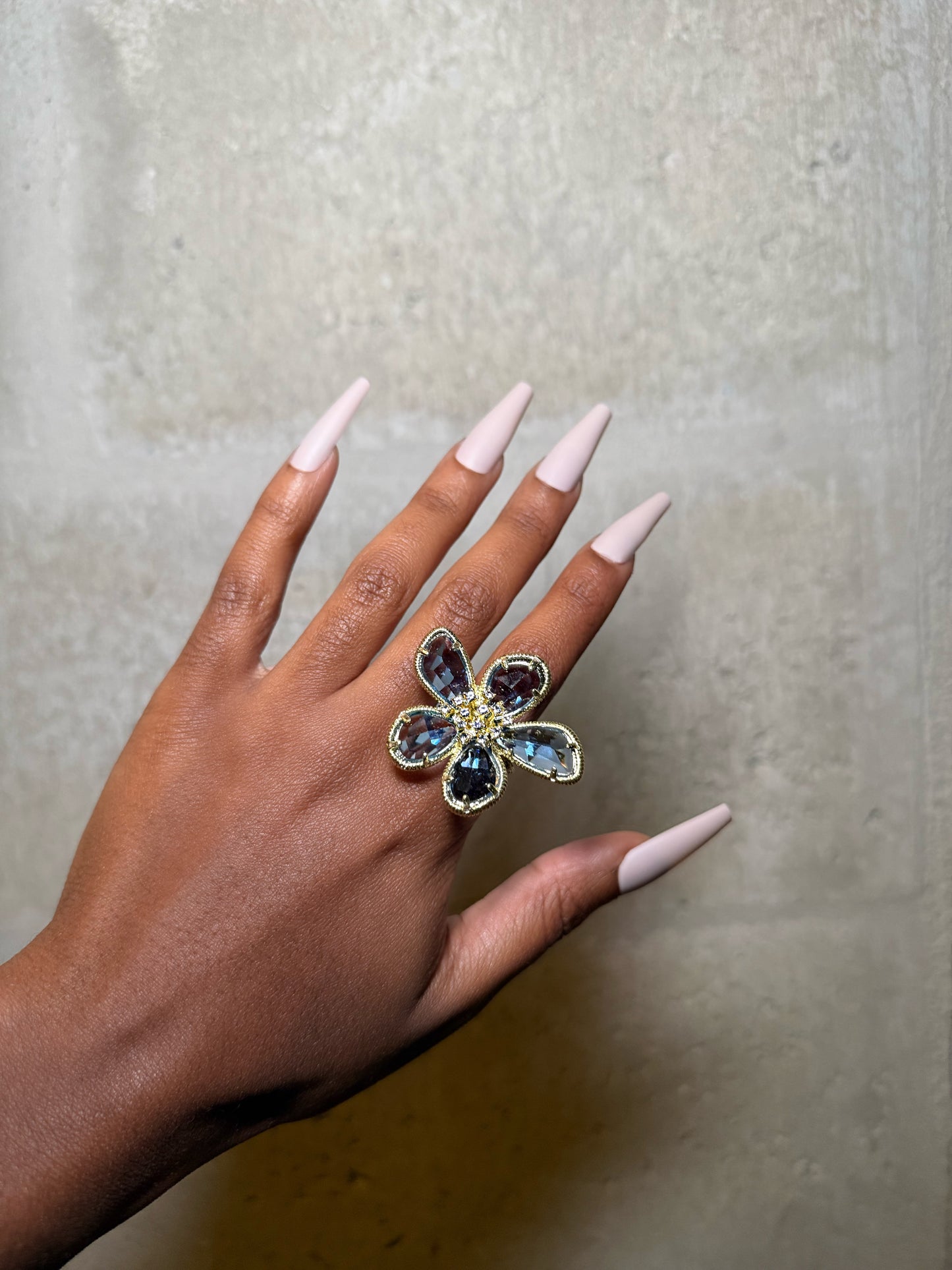 Pretty Blue Flora Ring